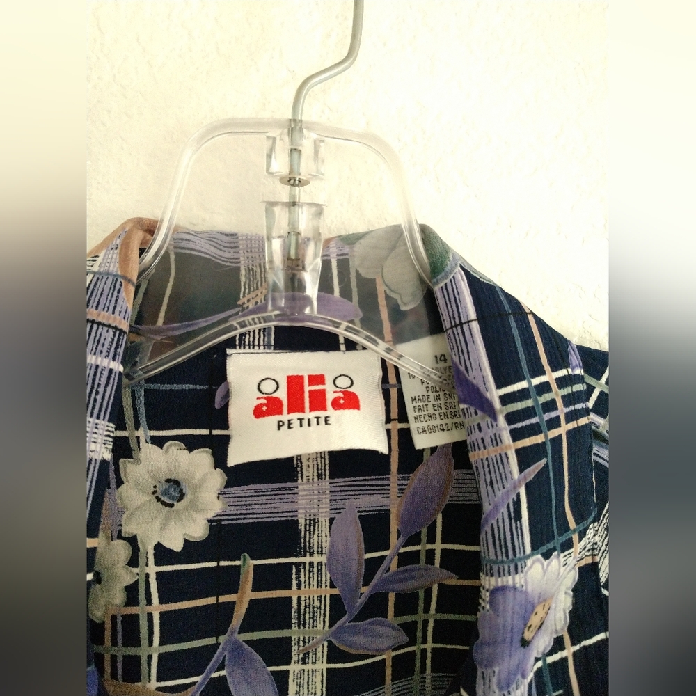 Pretty Alia Petites Blouse Shirt Floral Blue Purple Short Sleeve 14P 14 Petite - Picture 4 of 6